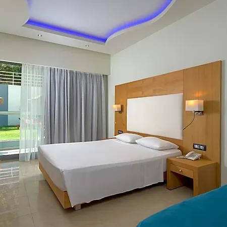 Oceanis 4* Rhodes City